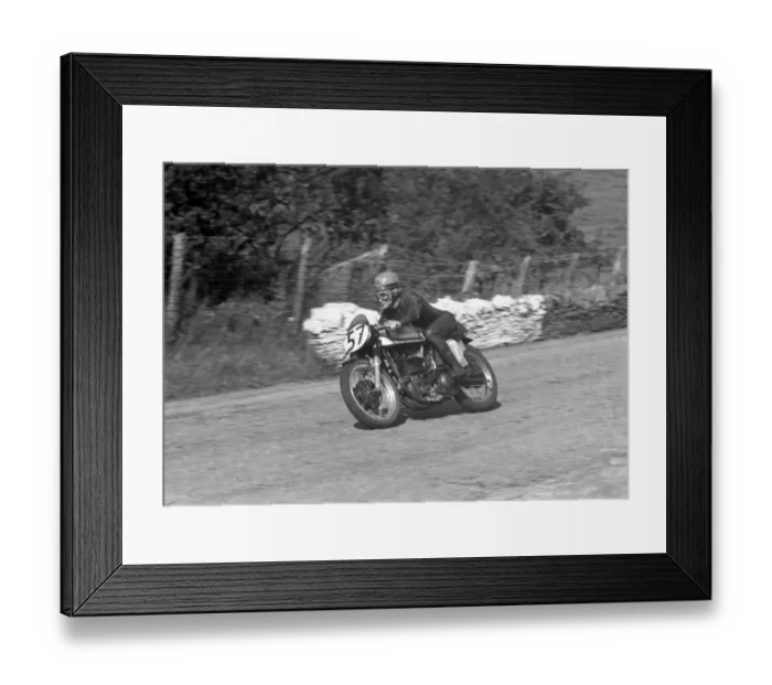 Framed Print : Alan Holmes (Norton) 1957 Junior Manx Grand Prix Framed Print : Alan Holmes (Norton) 1957 Junior Manx Grand Prix