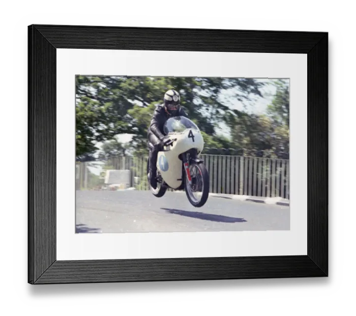 Framed Print : Chris Conn (Norton) 1965 Junior TT Framed Print : Chris Conn (Norton) 1965 Junior TT