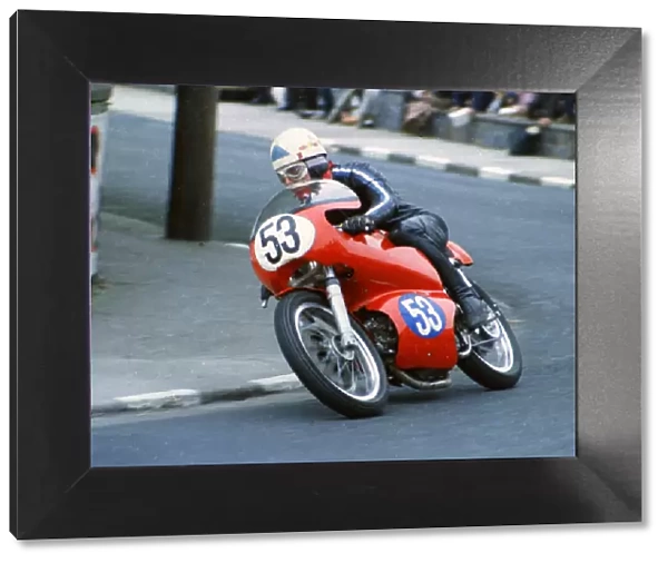 Jim Curry (Aermacchi) 1968 Junior TT