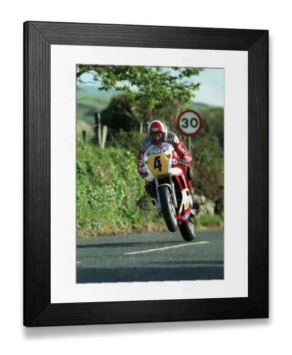 Framed Print : Steve Cull (Yamaha) 1990 Supersport 600 TT Framed Print : Steve Cull (Yamaha) 1990 Supersport 600 TT