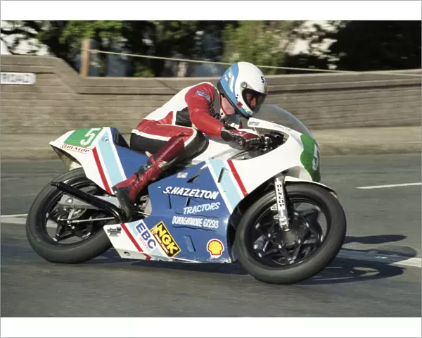 Steve Cull (Honda) 1985 Junior TT