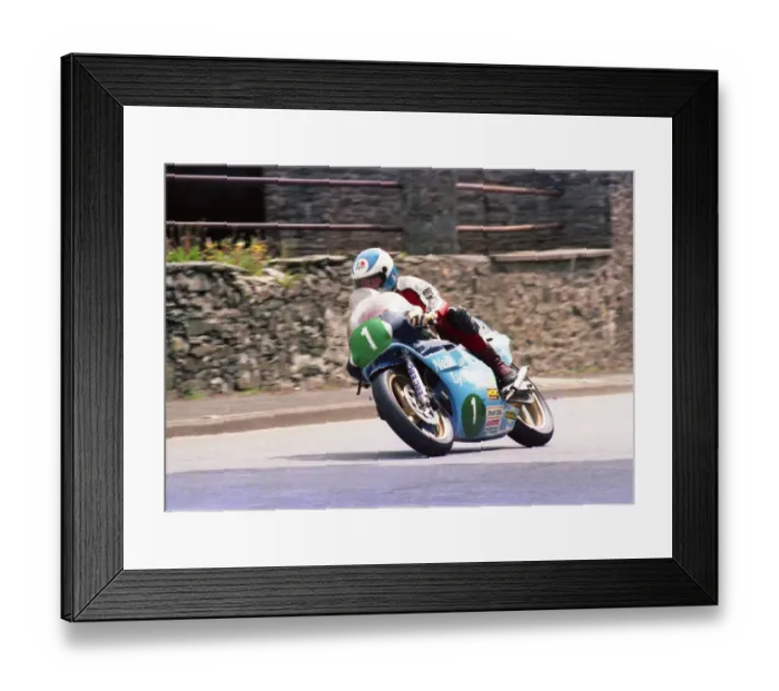 Framed Print : Steve Cull (Honda) 1986 Junior TT Framed Print : Steve Cull (Honda) 1986 Junior TT