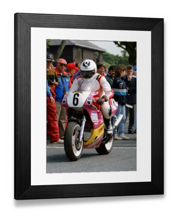 Framed Print : Steve Cull (Yamaha) 1991 Senior TT Framed Print : Steve Cull (Yamaha) 1991 Senior TT