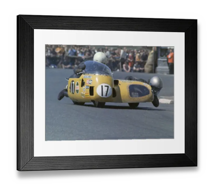 Framed Print : Bill Currie & F Haslam (Weslake) 1973 750 Sidecar TT Framed Print : Bill Currie & F Haslam (Weslake) 1973 750 Sidecar TT