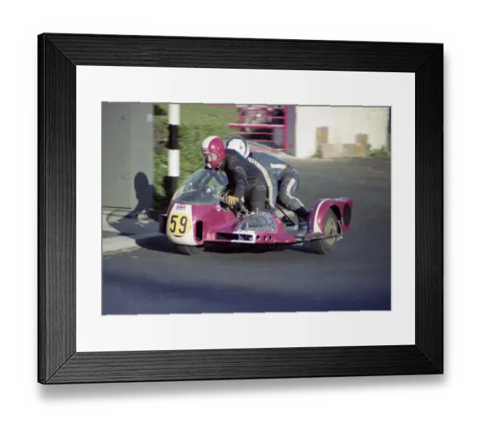 Framed Print : Ian McDonald & Andre Witherington (Weslake) 1976 1000 Sidecar TT Framed Print : Ian McDonald & Andre Witherington (Weslake) 1976 1000 Sidecar TT