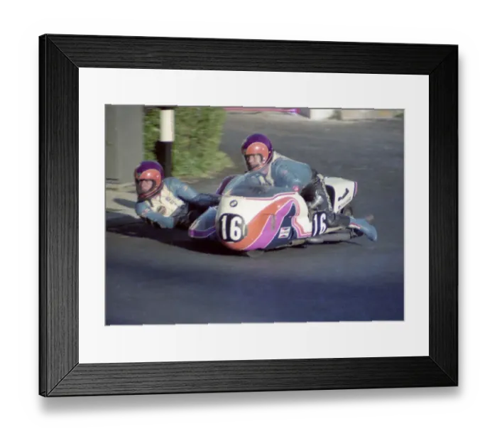 Framed Print : Otto Haller & Erich Haselbech (BMW) 1976 500 Sidecar TT Framed Print : Otto Haller & Erich Haselbech (BMW) 1976 500 Sidecar TT