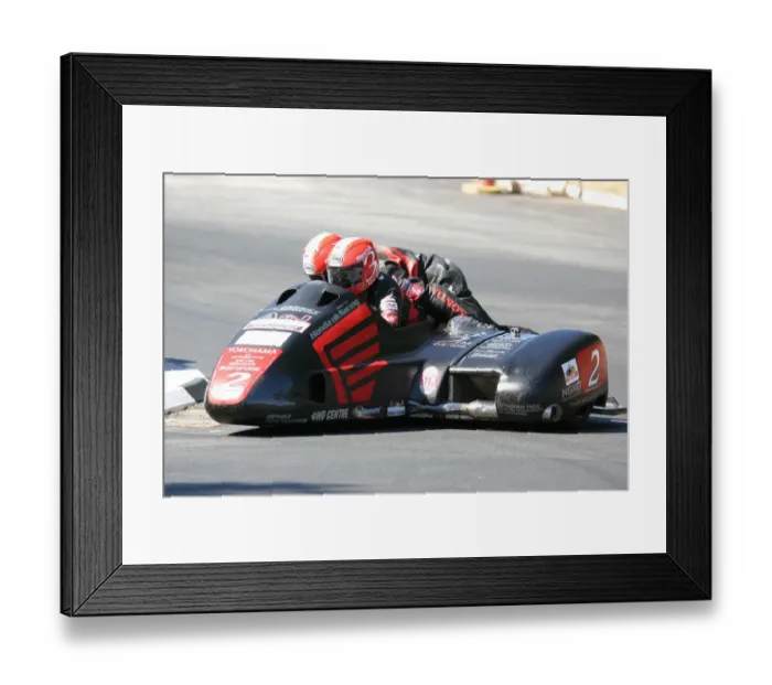Framed Print : Nick Crowe & Mark Cox (LCR Honda) 2008 Sidecar TT Framed Print : Nick Crowe & Mark Cox (LCR Honda) 2008 Sidecar TT