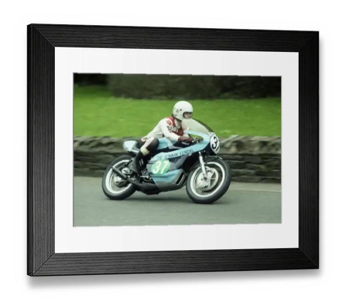 Framed Print : Alan Bud Jackson (Yamaha) 1980 Lightweight Manx Grand Prix