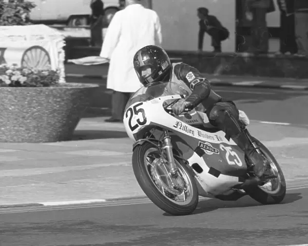 Laurance Jeffrey (Yamaha) 1977 Lightweight Manx Grand Prix