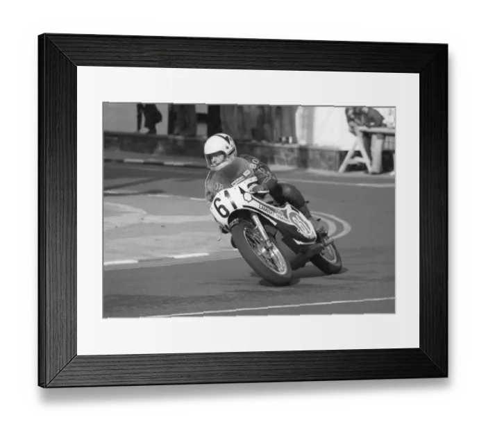 Framed Print : Bob Jackson (Lambert Yamaha) 1977 Lightweight Manx Grand Prix Framed Print : Bob Jackson (Lambert Yamaha) 1977 Lightweight Manx Grand Prix