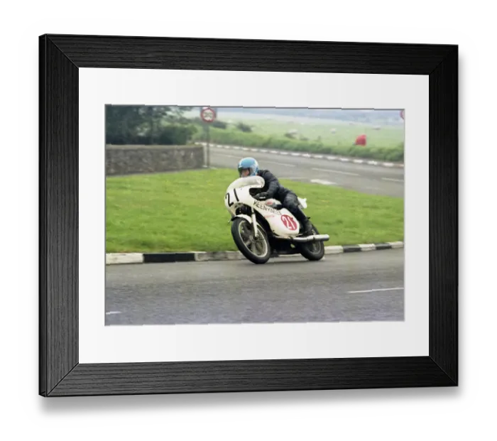Framed Print : Norman Kneen (Yamaha) 1978 Newcomers Manx Grand Prix Framed Print : Norman Kneen (Yamaha) 1978 Newcomers Manx Grand Prix