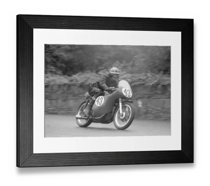 Framed Print : Ray Knight (Redplum) 1962 Senior Manx Grand Prix Framed Print : Ray Knight (Redplum) 1962 Senior Manx Grand Prix