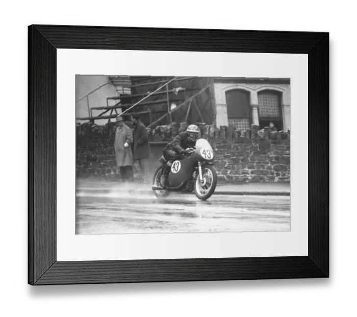 Framed Print : Ray Knight (Redplum) 1962 Senior Manx Grand Prix Framed Print : Ray Knight (Redplum) 1962 Senior Manx Grand Prix