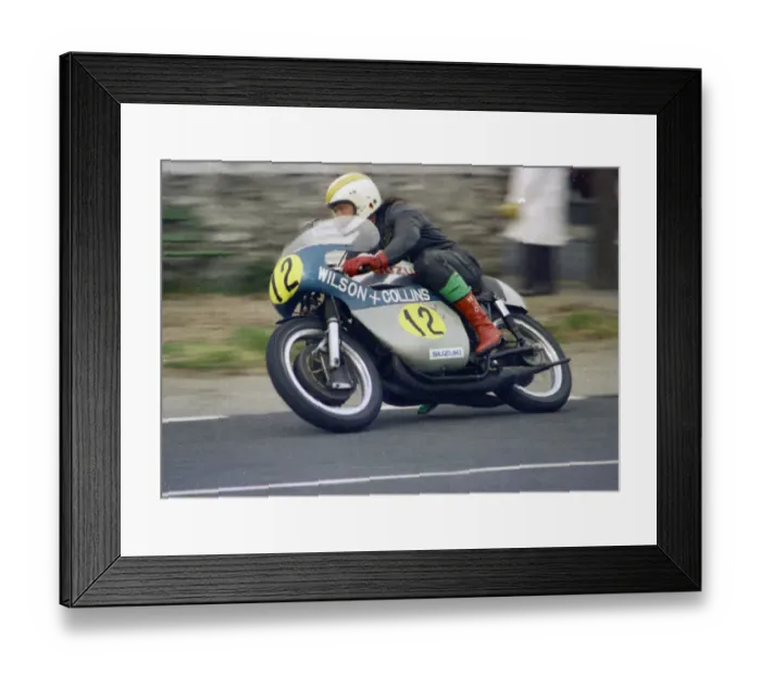 Framed Print : Geoff Kelly (Suzuki) 1976 Senior Manx Grand Prix Framed Print : Geoff Kelly (Suzuki) 1976 Senior Manx Grand Prix