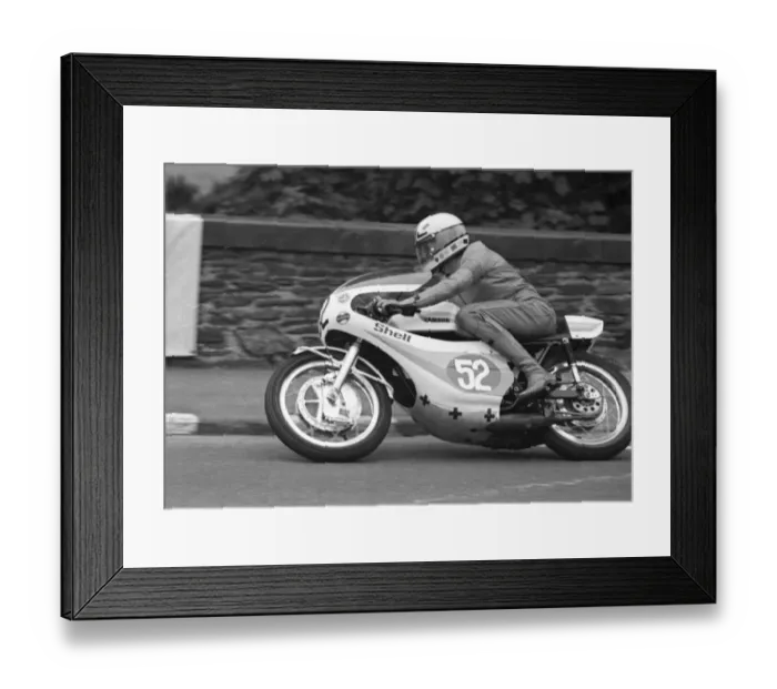 Framed Print : Edward Knight (Yamaha) 1973 Lightweight Manx Grand Prix Framed Print : Edward Knight (Yamaha) 1973 Lightweight Manx Grand Prix