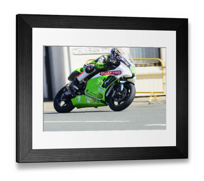 Framed Print : James Hillier (Kawasaki) 2014 Lightweight TT Framed Print : James Hillier (Kawasaki) 2014 Lightweight TT