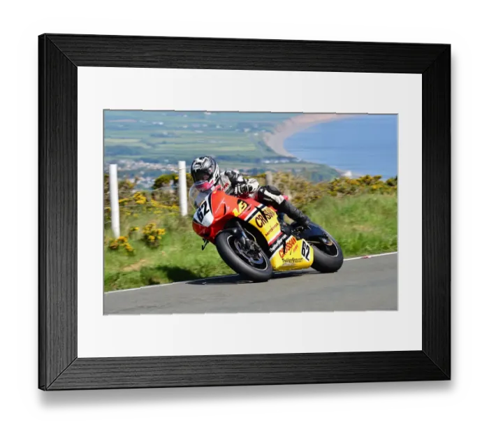 Framed Print : Wayne Kirwan (Honda) 2014 Superbike TT Framed Print : Wayne Kirwan (Honda) 2014 Superbike TT