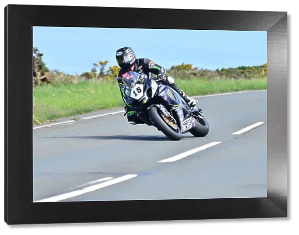 Steve Mercer (Suzuki) 2014 Superbike TT