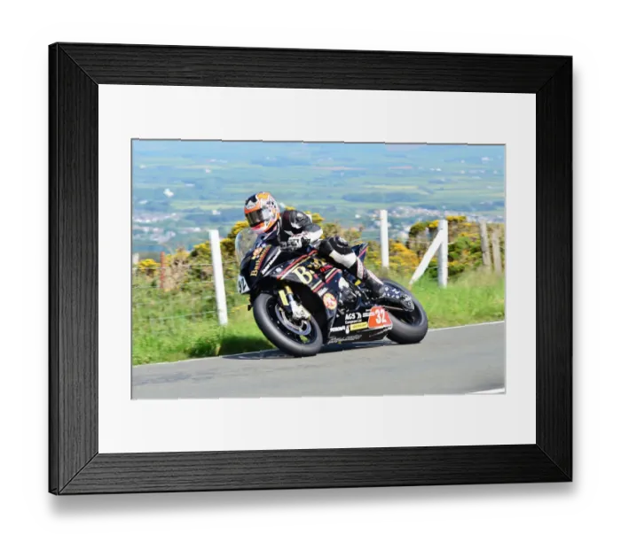 Framed Print : Steven L Thompson (BMW) 2014 Superbike TT Framed Print : Steven L Thompson (BMW) 2014 Superbike TT
