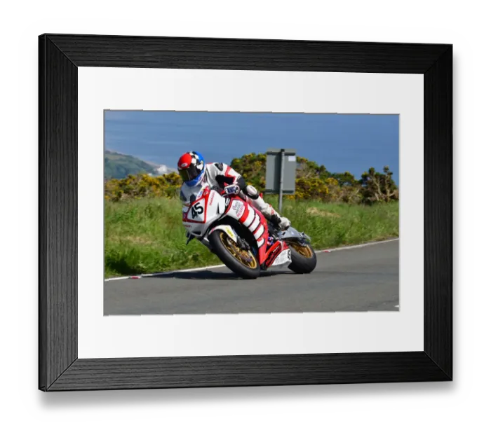 Framed Print : Michael Russell (Honda) 2014 Superbike TT Framed Print : Michael Russell (Honda) 2014 Superbike TT