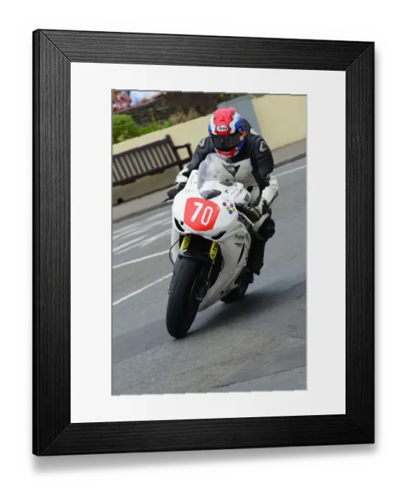 Framed Print : Dave Madsen-Mygdal (Honda) 2014 Senior TT Framed Print : Dave Madsen-Mygdal (Honda) 2014 Senior TT