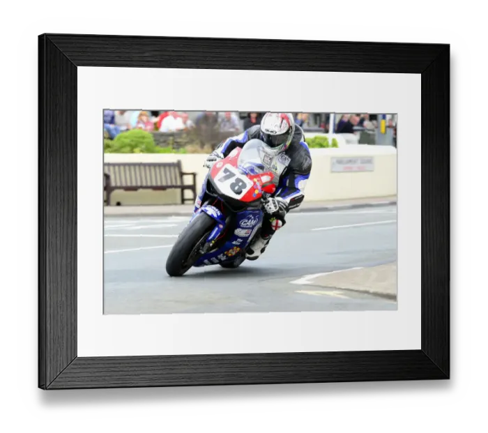 Framed Print : Bill Callister (Honda) 2014 Senior TT
