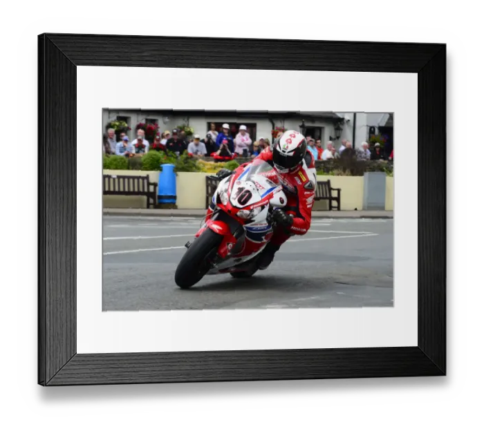 Framed Print : Conor Cummins (Honda) 2014 Senior TT Framed Print : Conor Cummins (Honda) 2014 Senior TT