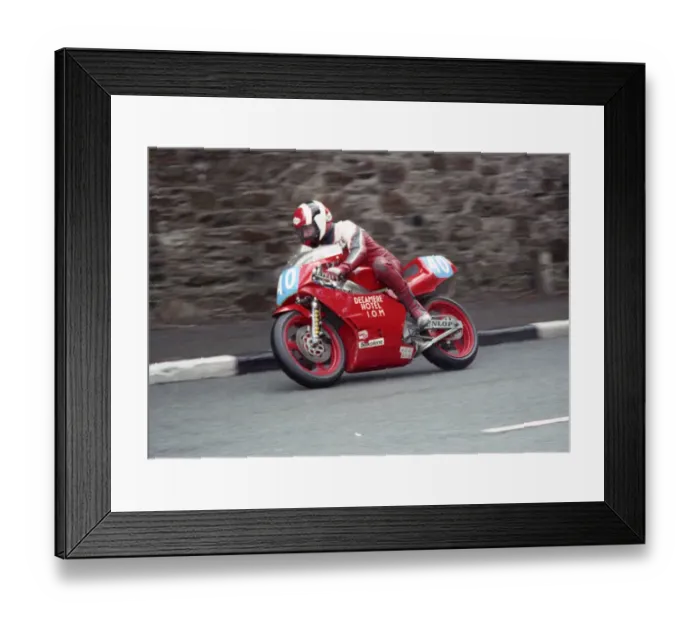 Framed Print : Stephen Smith (Yamaha) 1990 Junior Manx Grand Prix Framed Print : Stephen Smith (Yamaha) 1990 Junior Manx Grand Prix