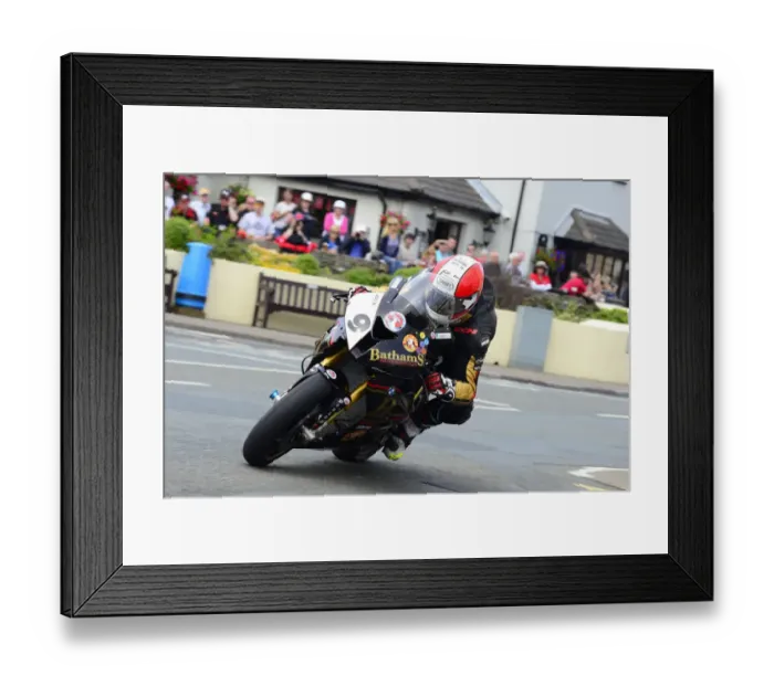 Framed Print : Michael Rutter (BMW) 2014 Senior TT Framed Print : Michael Rutter (BMW) 2014 Senior TT
