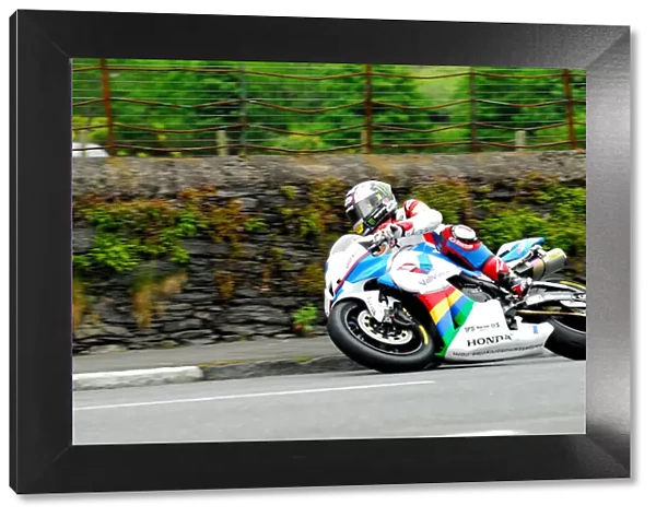 ohn McGuinness (Padgett Honda) 2014 Supersport TT