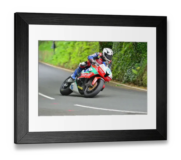 Framed Print : Michael Dunlop (Honda) 2014 Supersport TT Framed Print : Michael Dunlop (Honda) 2014 Supersport TT