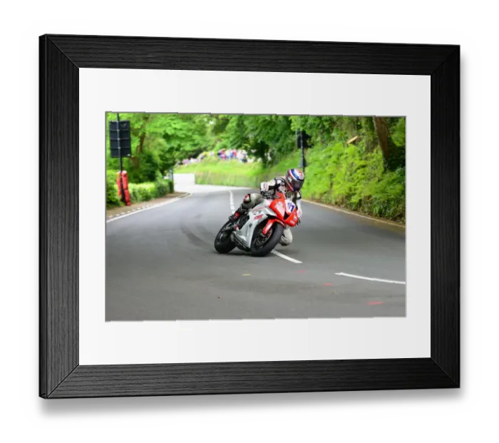 Framed Print : Dan Stewart (Honda) 2014 Supersport TT Framed Print : Dan Stewart (Honda) 2014 Supersport TT