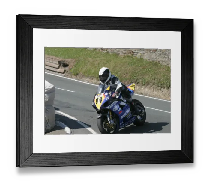 Framed Print : Dennis Ireland (Suzuki) 2007 Parade Lap Framed Print : Dennis Ireland (Suzuki) 2007 Parade Lap
