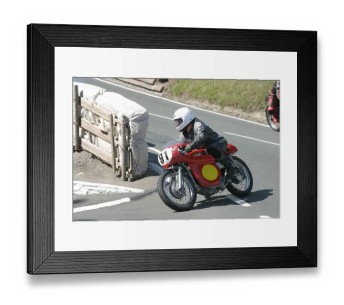 Framed Print : Robbie Allan (Ducati) 2007 Parade Lap Framed Print : Robbie Allan (Ducati) 2007 Parade Lap