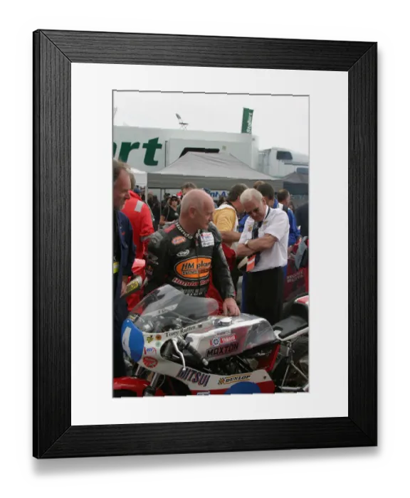 Framed Print : Tony Rutter (Yamaha) 2007 Parade Lap Framed Print : Tony Rutter (Yamaha) 2007 Parade Lap