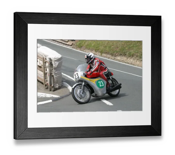 Framed Print : Tommy Robb (Honda) 2007 Parade Lap Framed Print : Tommy Robb (Honda) 2007 Parade Lap