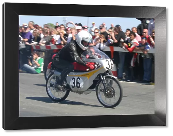 Ian Plumridge (Honda) 2007 TT Parade Lap