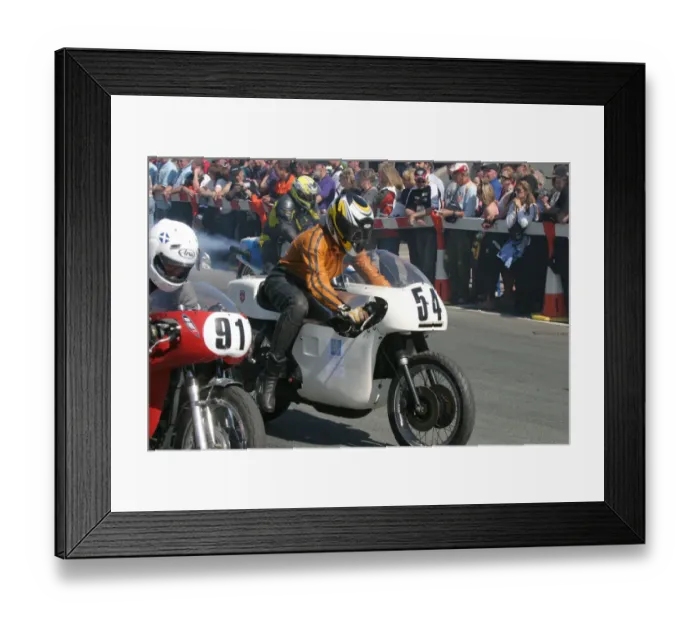 Framed Print : Derek Wood (Triumph) 2007 TT Parade Lap Framed Print : Derek Wood (Triumph) 2007 TT Parade Lap