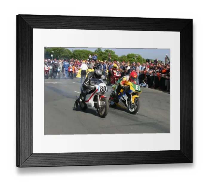 Framed Print : Grant Goodings (Yamaha) and David O Leary (Honda) 2007 TT Parade Lap Framed Print : Grant Goodings (Yamaha) and David O Leary (Honda) 2007 TT Parade Lap