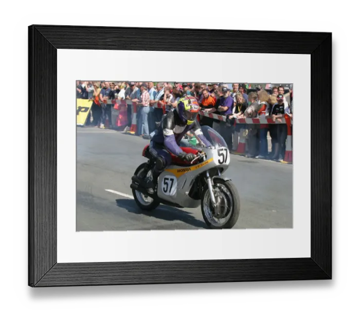 Framed Print : David Goodfellow (Honda) 2007 TT Parade Lap Framed Print : David Goodfellow (Honda) 2007 TT Parade Lap