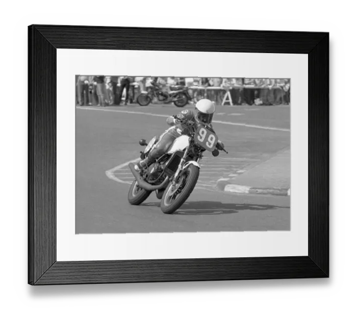 Framed Print : Hillary Musson (Yamaha) 1984 Production TT Framed Print : Hillary Musson (Yamaha) 1984 Production TT