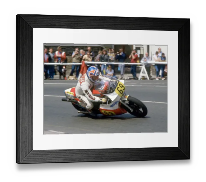 Framed Print : Dave Mason (Suzuki) 1984 Senior TT Framed Print : Dave Mason (Suzuki) 1984 Senior TT