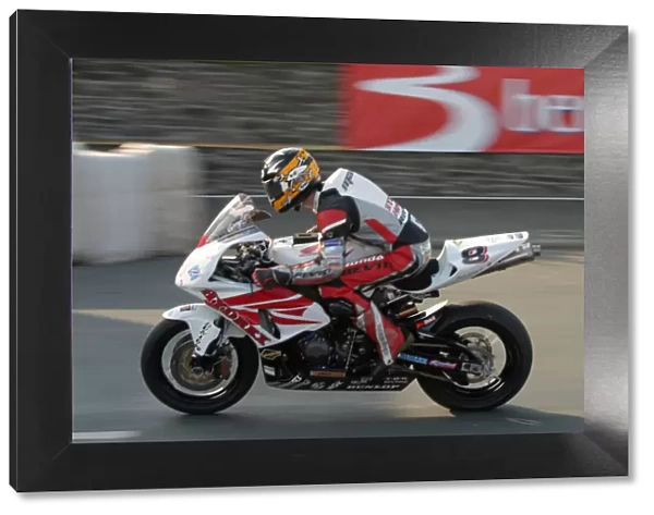 Guy Martin (Hydrex Honda) 2007 Superbike TT