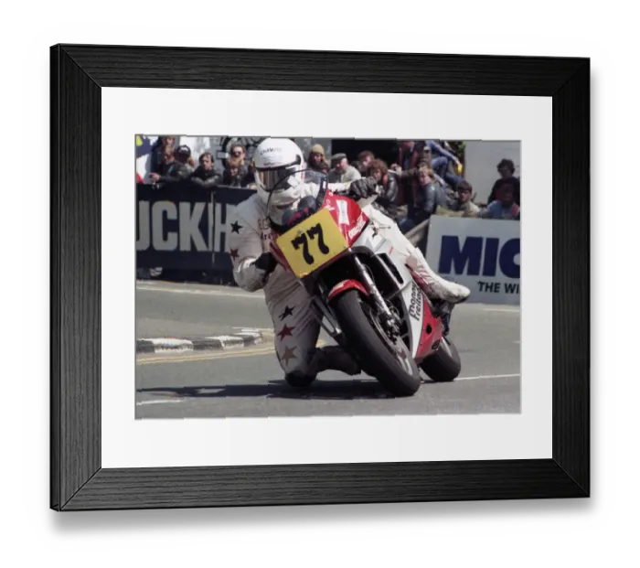 Framed Print : Elmer Geulen (Suzuki) 1985 Senior TT Framed Print : Elmer Geulen (Suzuki) 1985 Senior TT