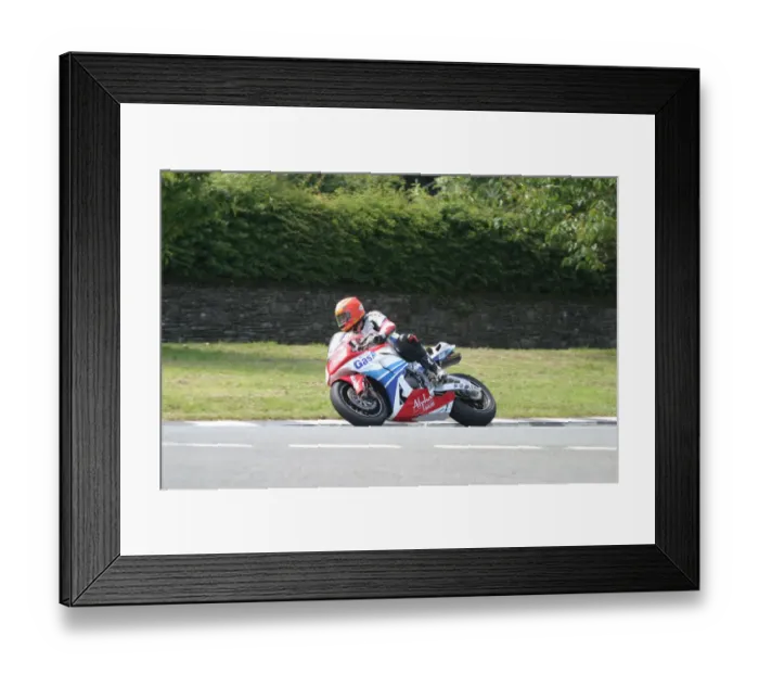 Framed Print : Martin Finnegan (Honda) 2007 Superbike TT