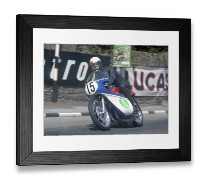 Framed Print : Bill Smith (Brown Yamaha) 1969 Lightweight TT Framed Print : Bill Smith (Brown Yamaha) 1969 Lightweight TT