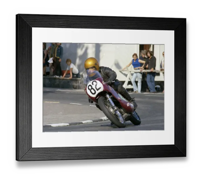 Framed Print : Colin Hardman (Ducati) 1975 Lightweight Manx Grand Prix Framed Print : Colin Hardman (Ducati) 1975 Lightweight Manx Grand Prix