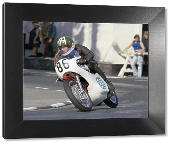 Alan Atkins (Yamaha) 1975 Lightweight Manx Grand Prix