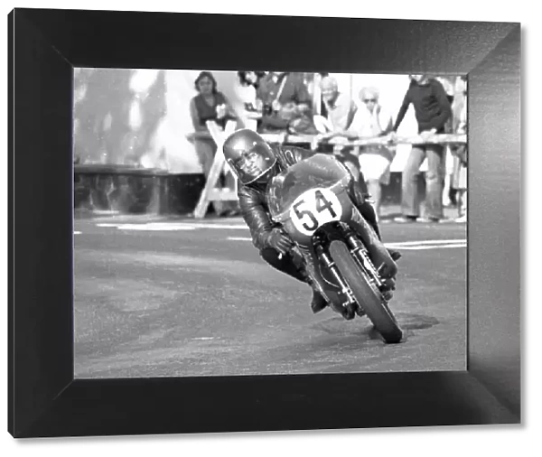Mick Baybutt (Ducati) 1975 Lightweight Manx Grand Prix