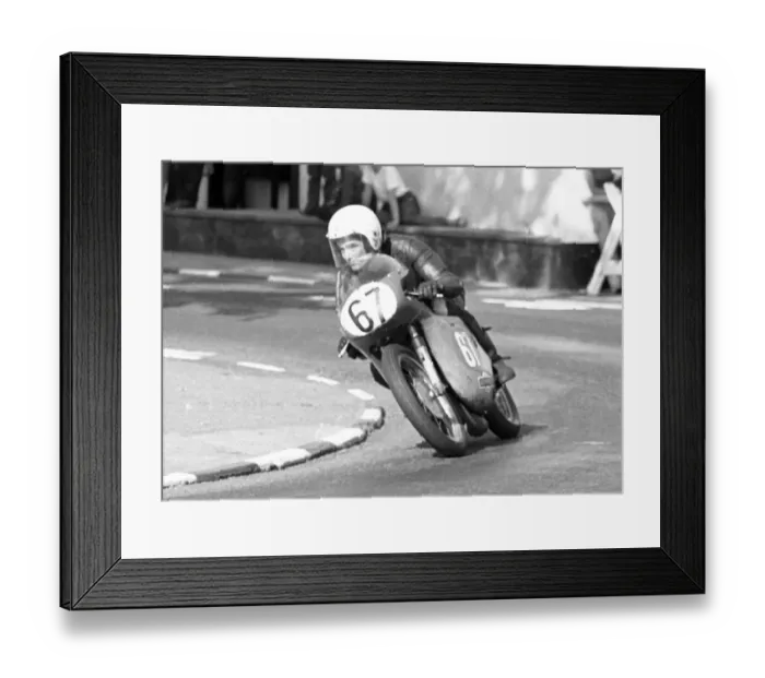 Framed Print : Colin Hammond (Bultaco) 1975 Lightweight Manx Grand Prix Framed Print : Colin Hammond (Bultaco) 1975 Lightweight Manx Grand Prix